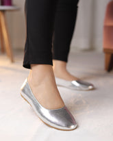 زاريا